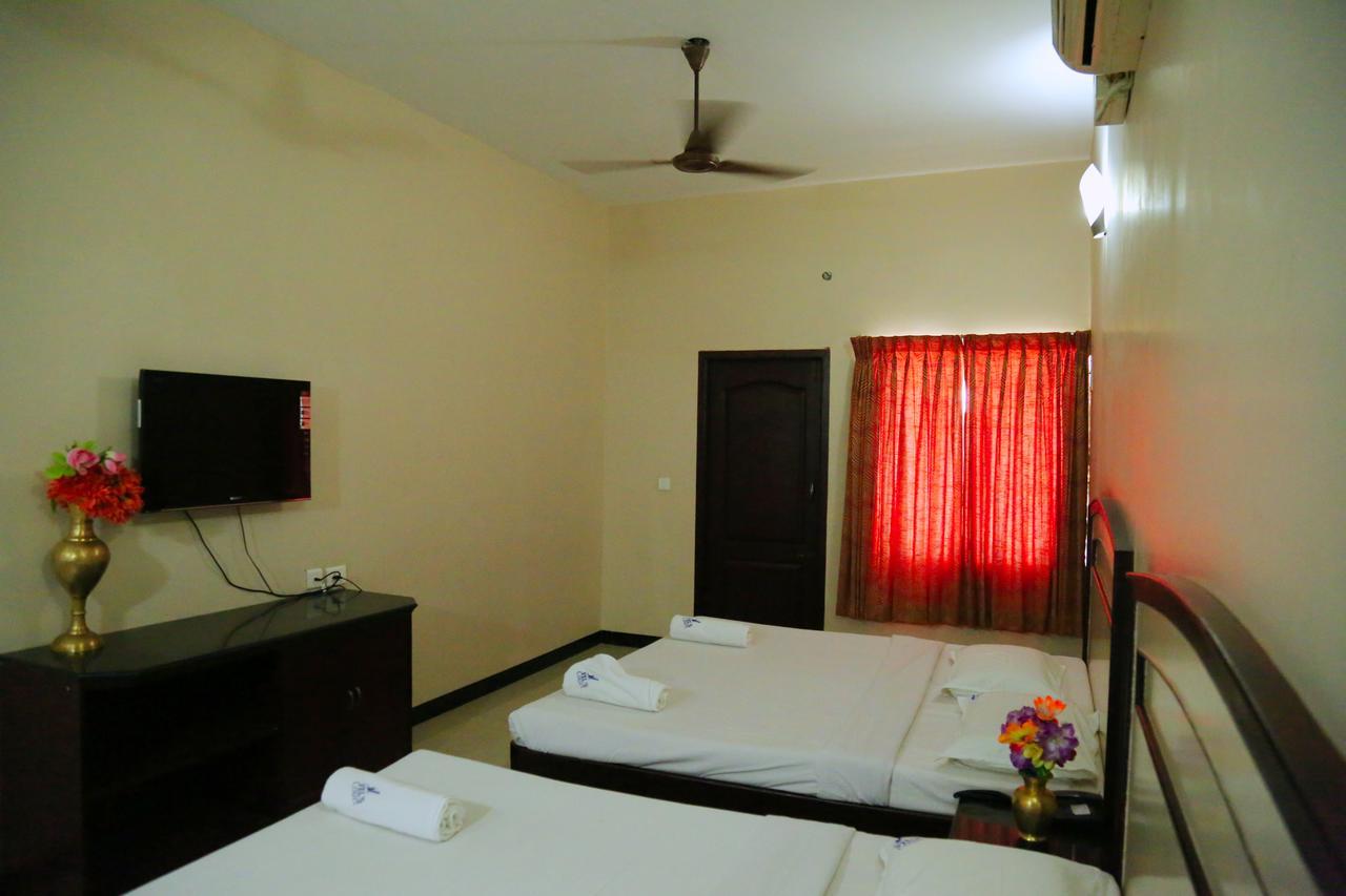 Hotel Vels Court Palni Dış mekan fotoğraf