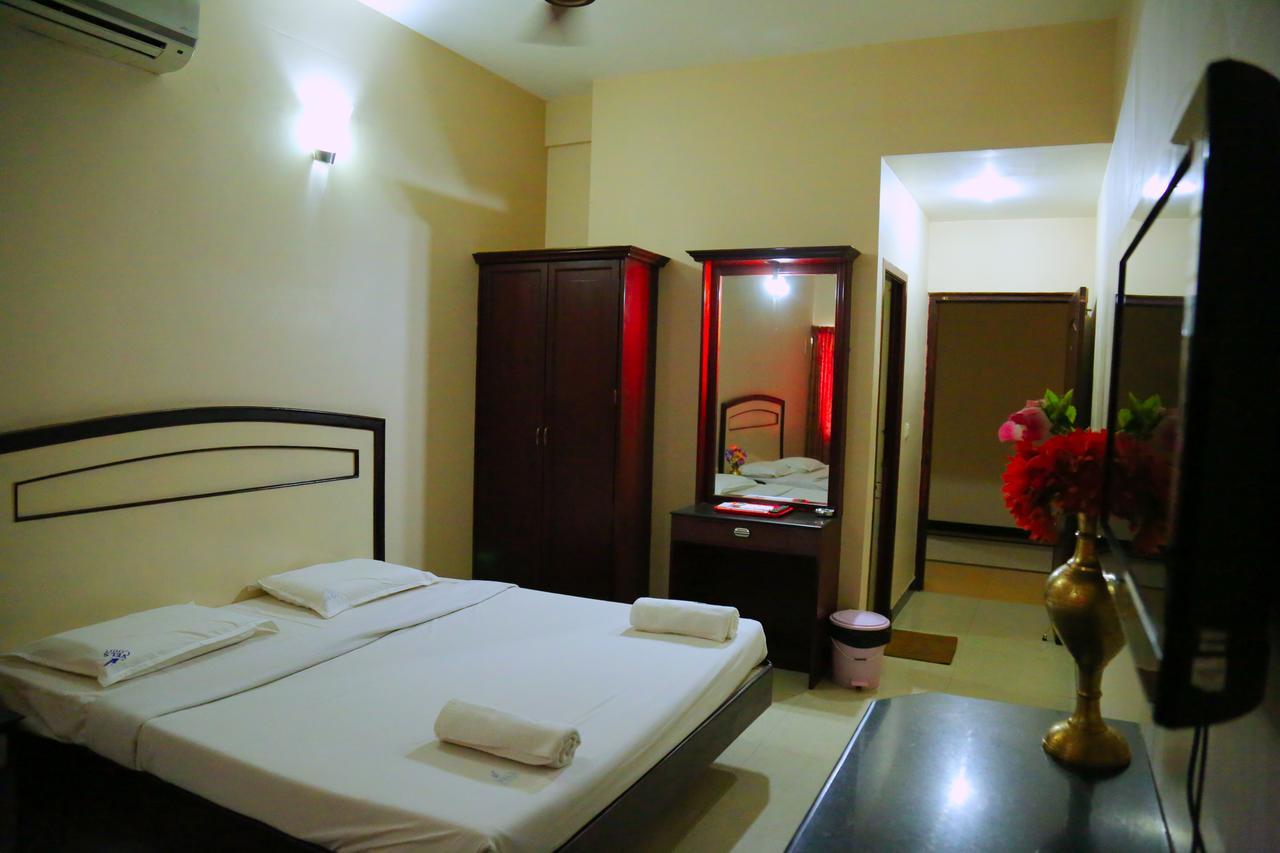Hotel Vels Court Palni Dış mekan fotoğraf